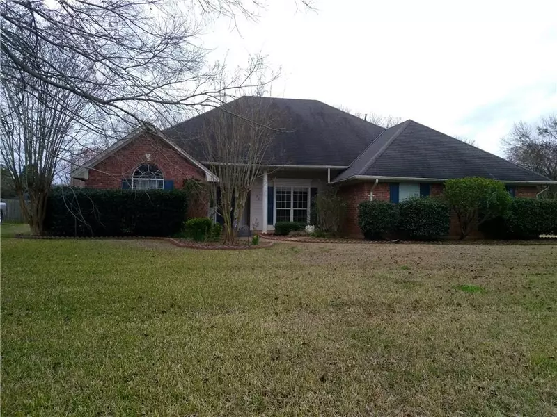 100 Tealwood Drive, Bossier City, LA 71111