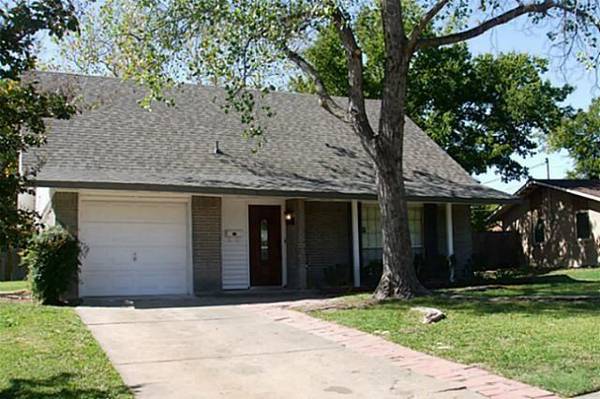 829 Brentwood Lane, Richardson, TX 75080