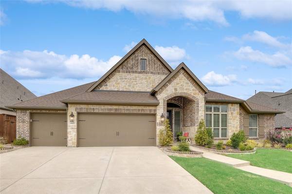 1019 Hope Valley Parkway, Roanoke, TX 76262