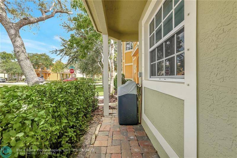 Port St Lucie, FL 34952,2053 SE June Park Dr