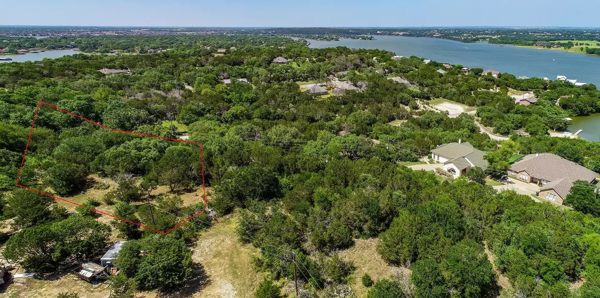 2212 Caroline Court, Granbury, TX 76048