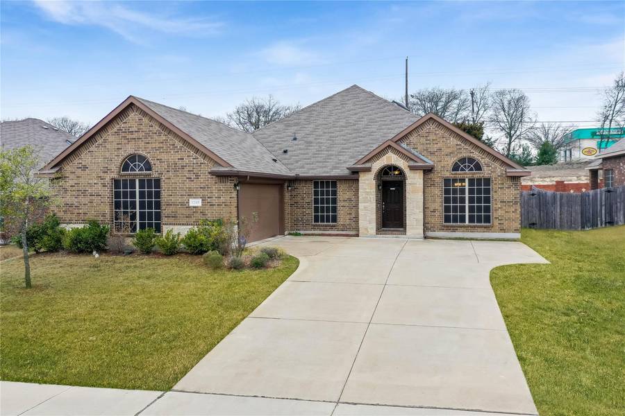 1205 Goffin Drive, Desoto, TX 75115