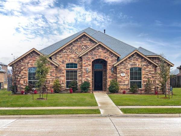 1408 Wren Street,  Desoto,  TX 75115