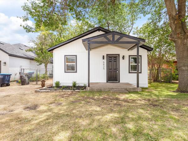 5825 Libbey Avenue, Fort Worth, TX 76107