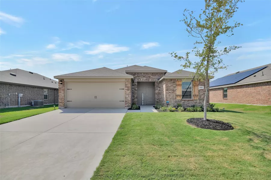 1310 Bushel Drive, Royse City, TX 75189