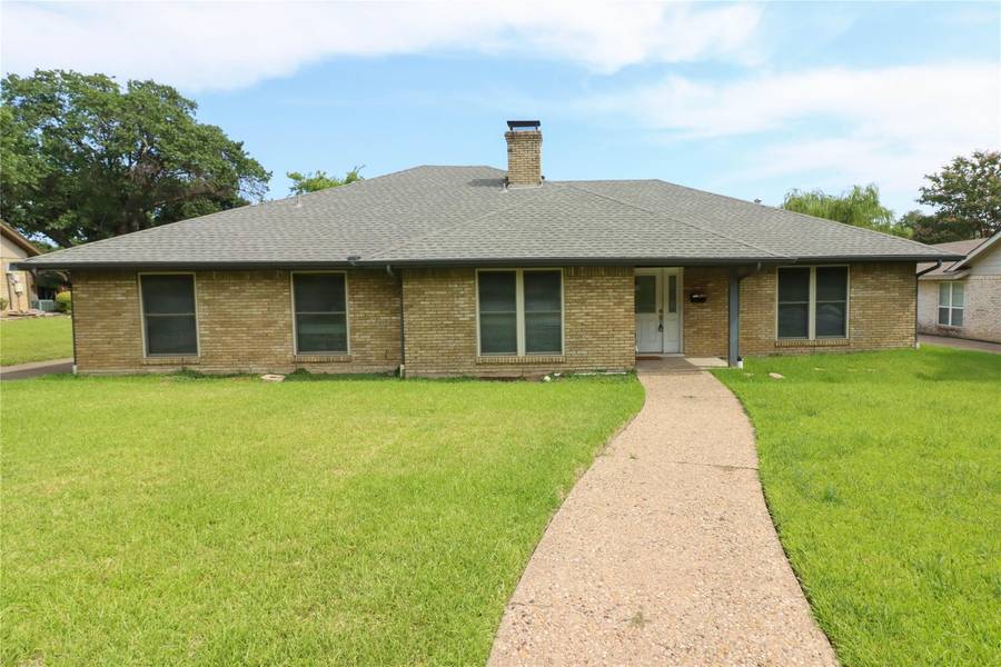 2820 Quail Ridge Drive, Carrollton, TX 75006