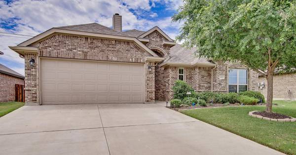 1512 Cowtown Drive, Mansfield, TX 76063