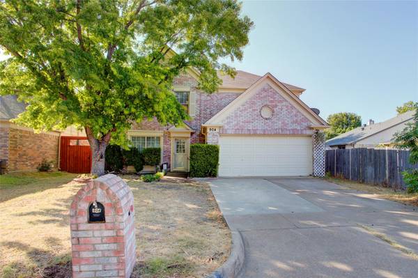 904 Danforth Place, Arlington, TX 76017