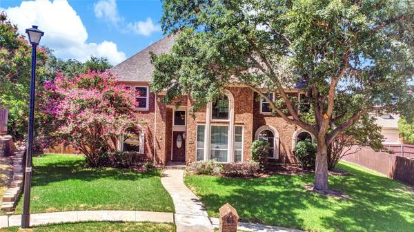 1203 Laguna Court, Carrollton, TX 75006