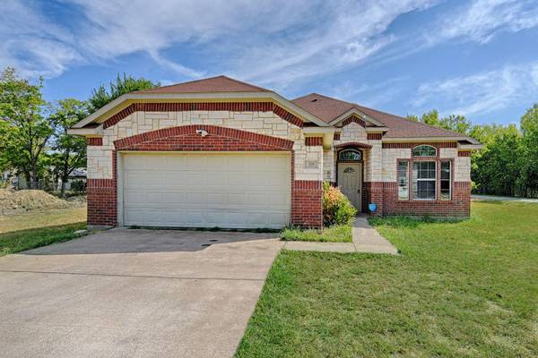 509 Thomas Street, Terrell, TX 75160