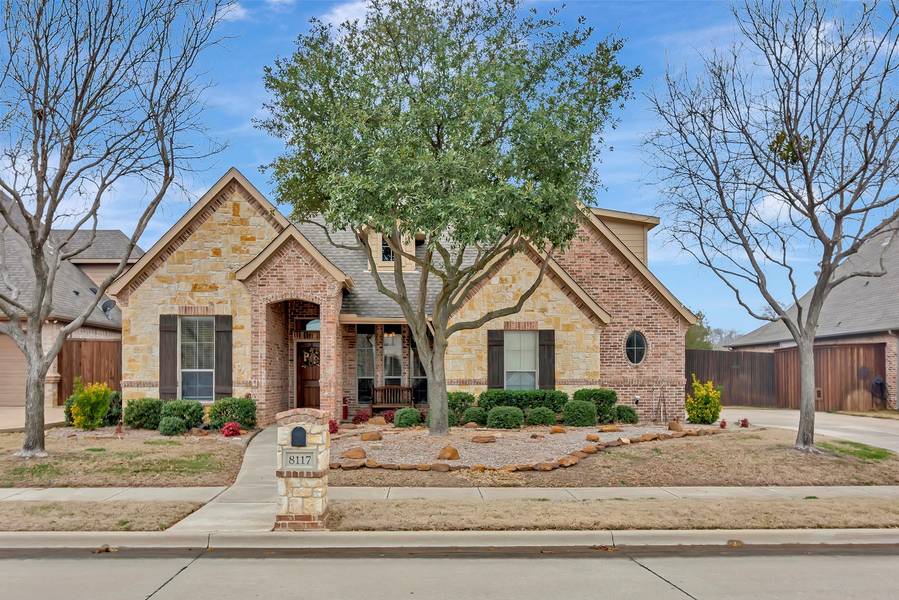 8117 Canyon Oak Drive, North Richland Hills, TX 76182