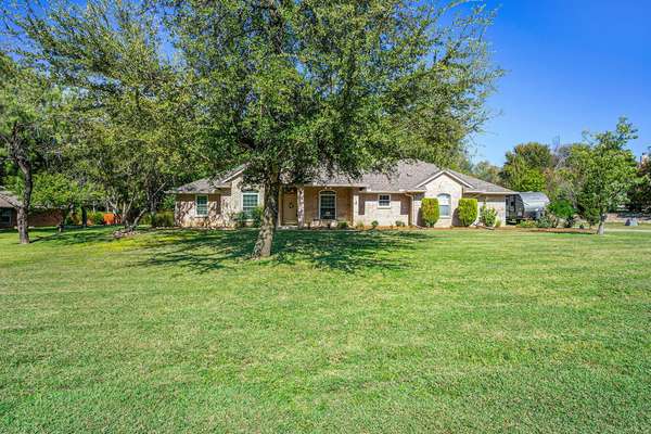 6117 Sand Dune Road, Fort Worth, TX 76135