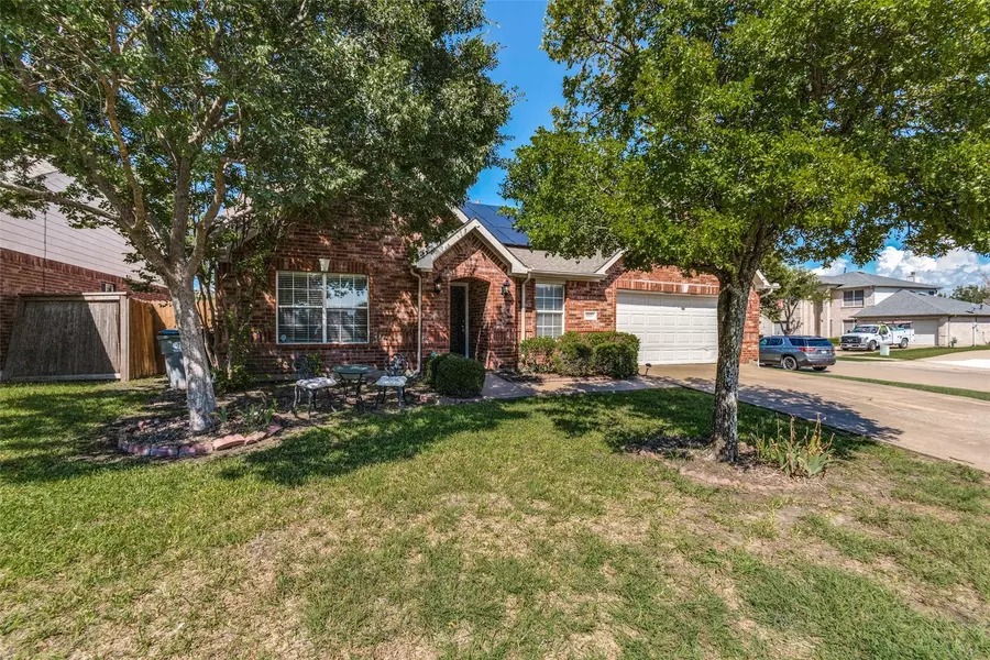 1000 Bainbridge Lane, Forney, TX 75126