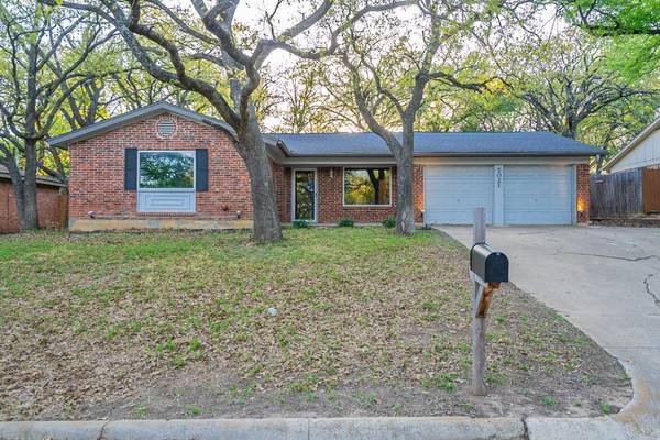 7021 Lowery Lane, North Richland Hills, TX 76182