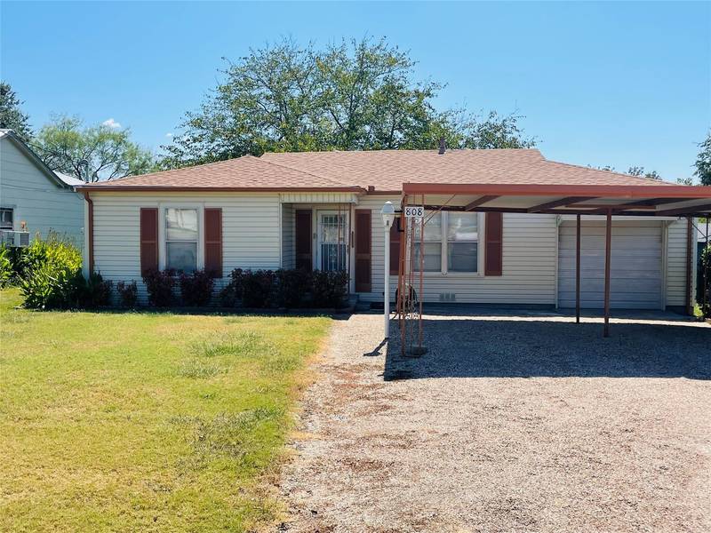 808 Corsicana Highway, Hillsboro, TX 76645