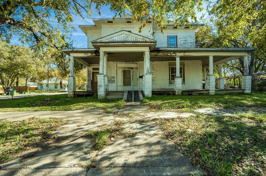 310 Pleasant Street, Hillsboro, TX 76645