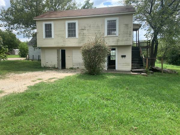 802 E Walnut Street, Hillsboro, TX 76645