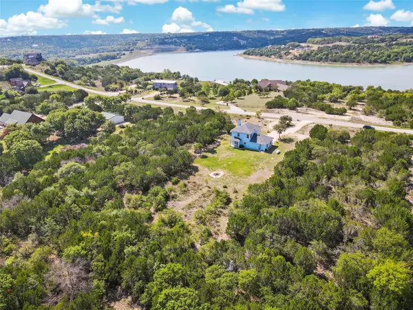 2035 Lakeside Drive, Bluff Dale, TX 76433