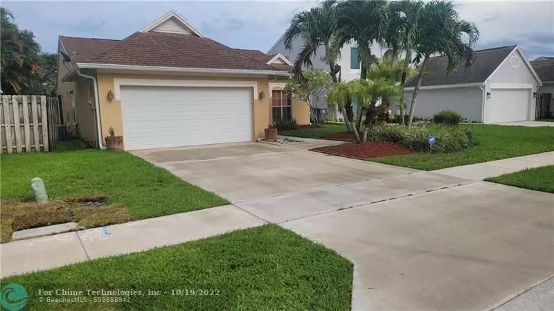 12890 Elmford Ln, Boca Raton, FL 33428