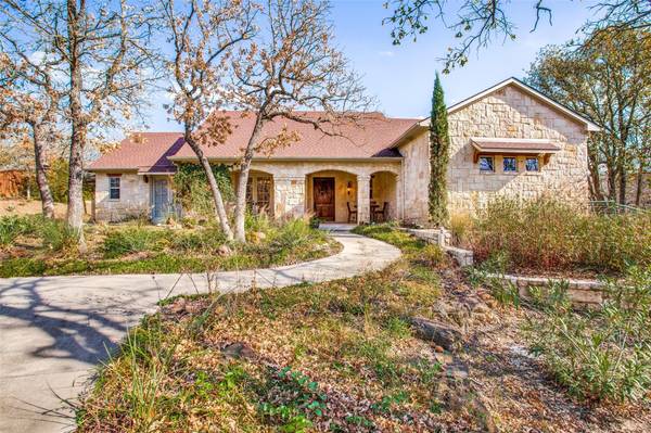 6436 Valley Creek, Pilot Point, TX 76258