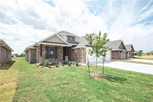 Moore, OK 73160,1504 NE 33rd Terrace