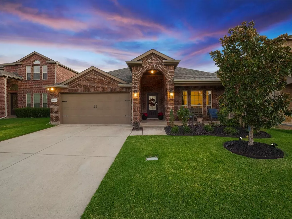 Prosper, TX 75078,5691 Colchester Drive