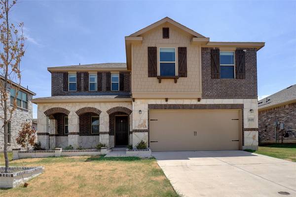 2620 Warren Lane, Aubrey, TX 76227