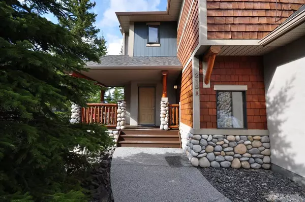 Canmore, AB T1W 3G7,215 Miskow Close