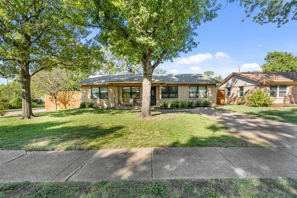 8805 Woodbrook Drive, Dallas, TX 75243