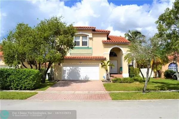 1020 NW 185th Ave, Pembroke Pines, FL 33029