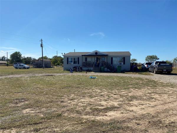 1001 Elizabeth Road, Coleman, TX 76834