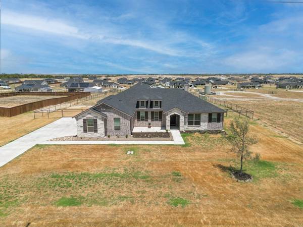 269 Pioneer Road, Rhome, TX 76078