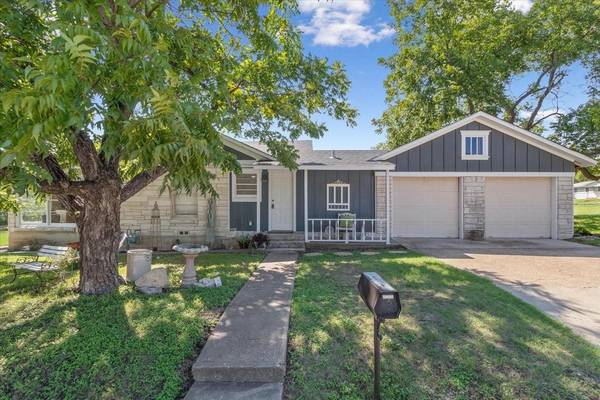 503 S Ave P, Clifton, TX 76634