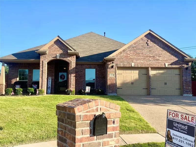 1000 Rosemont Drive, Desoto, TX 75115