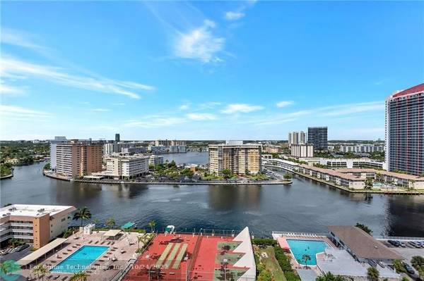 Hallandale Beach, FL 33009,1865 S Ocean Dr  #18A