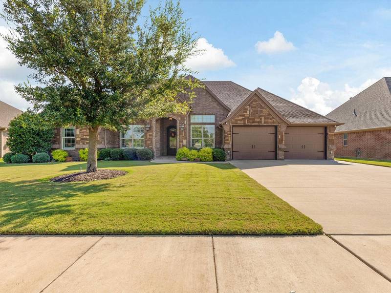 3226 Ferry Boat Lane, Granbury, TX 76049