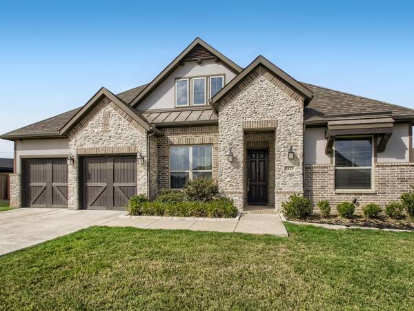 1829 Edgewood Drive, Flower Mound, TX 75028