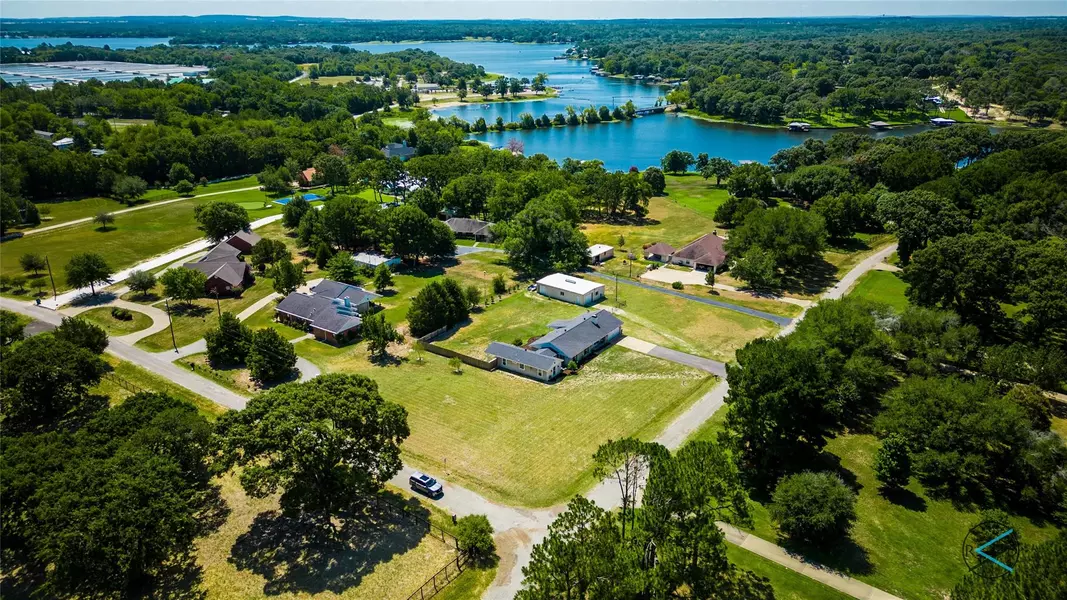 2482 Lakefront Shores Road, Athens, TX 75752