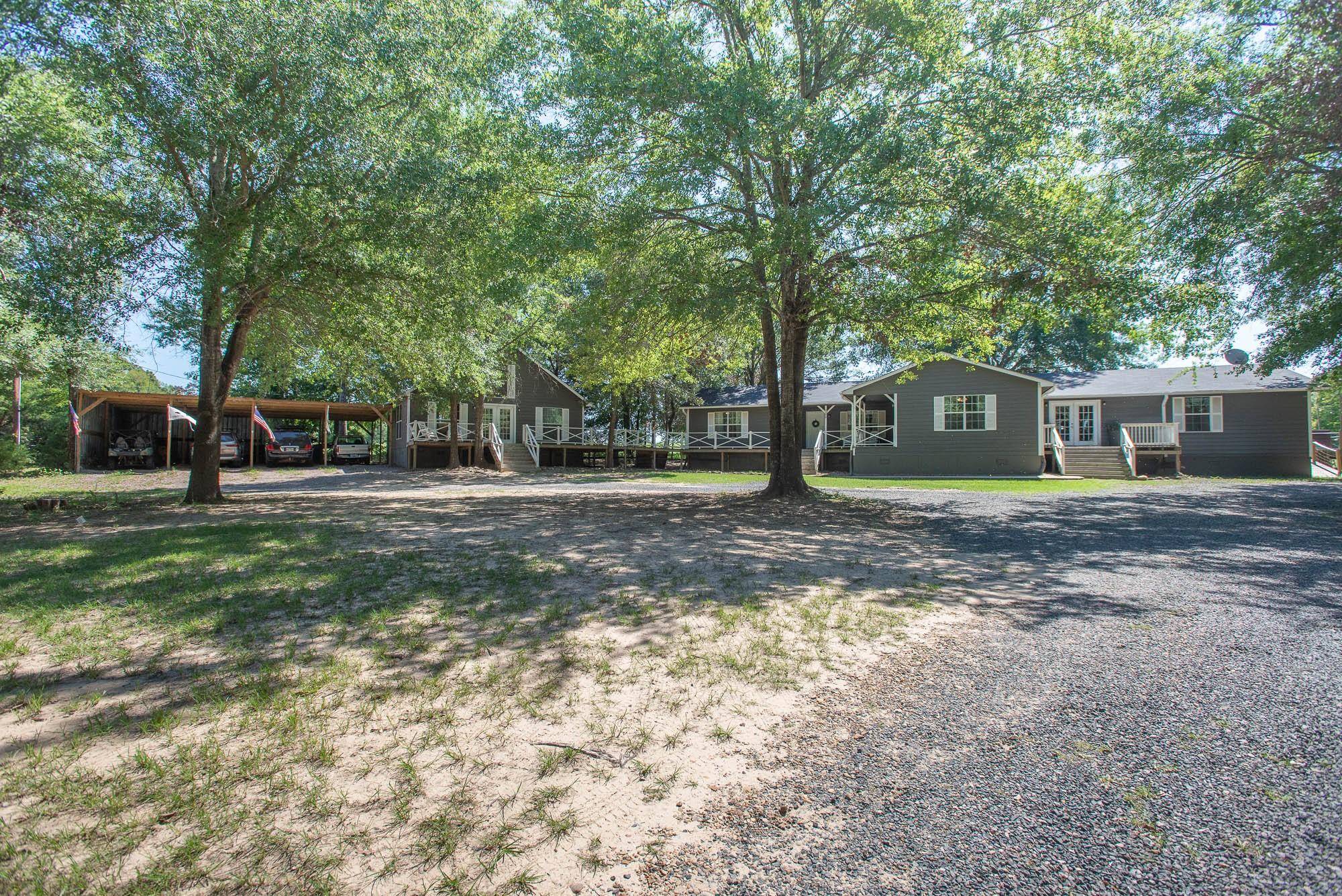3198 Little Red Road, Athens, TX 75752