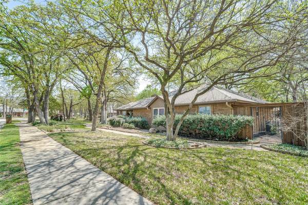 4106 Double Oak Lane, Irving, TX 75061