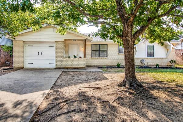 1730 S Travis Avenue, Denison, TX 75021