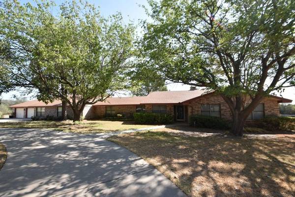 17299 S US Highway 281, Hico, TX 76457