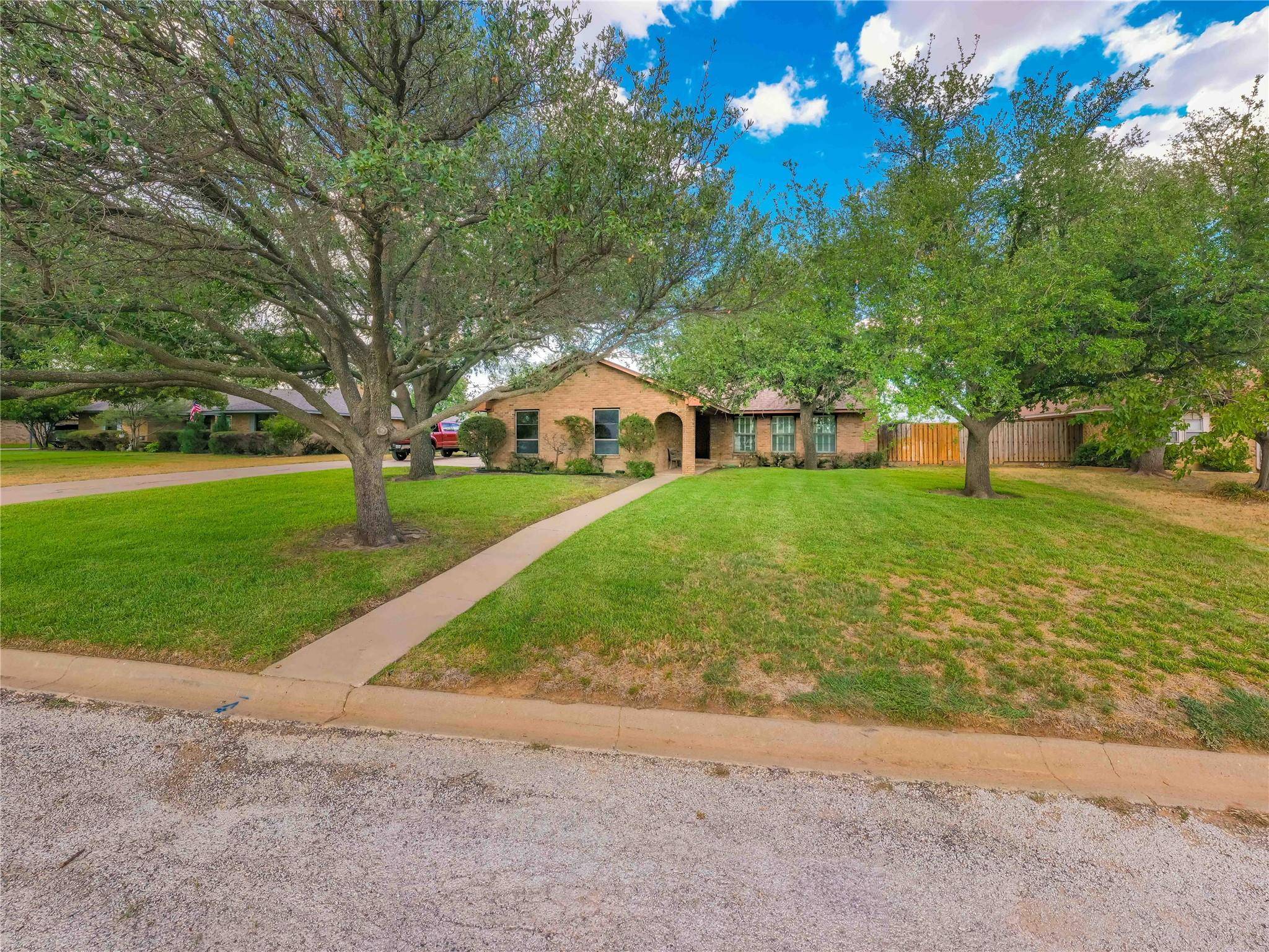 406 Ridge Road,  Breckenridge,  TX 76424