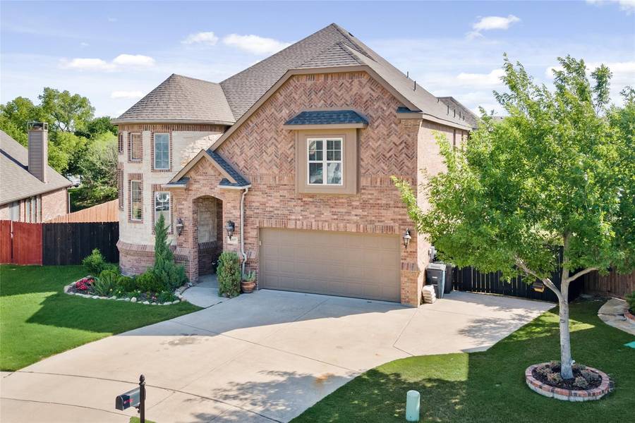 4537 Seventeen Lakes Court, Fort Worth, TX 76262