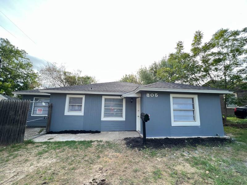 805 5th Street, Grand Prairie, TX 75051