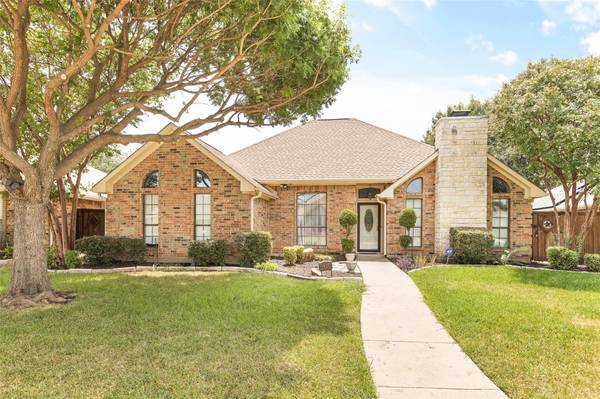 1920 Vera Cruz Drive, Carrollton, TX 75010