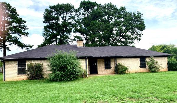 120 W Cliffwood, Longview, TX 75603