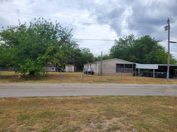 811 SW 21st Street, Mineral Wells, TX 76067