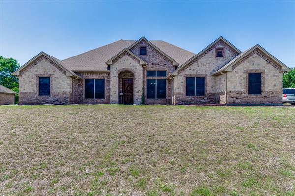 9517 Bellechase Road, Granbury, TX 76049