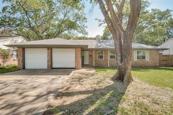 410 Staffordshire Drive,  Irving,  TX 75061